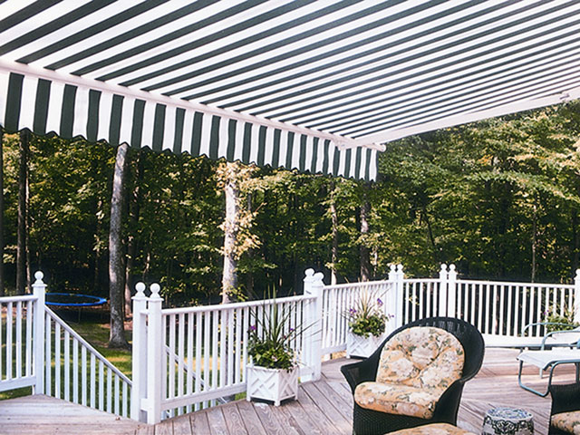 Retractable Awnings